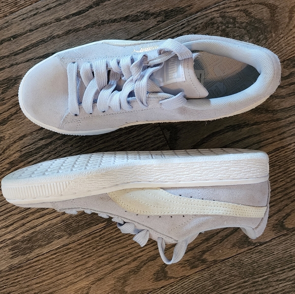 Brand New Puma Womens size 6 blue and white suede sneakers - Picture 5 of 16